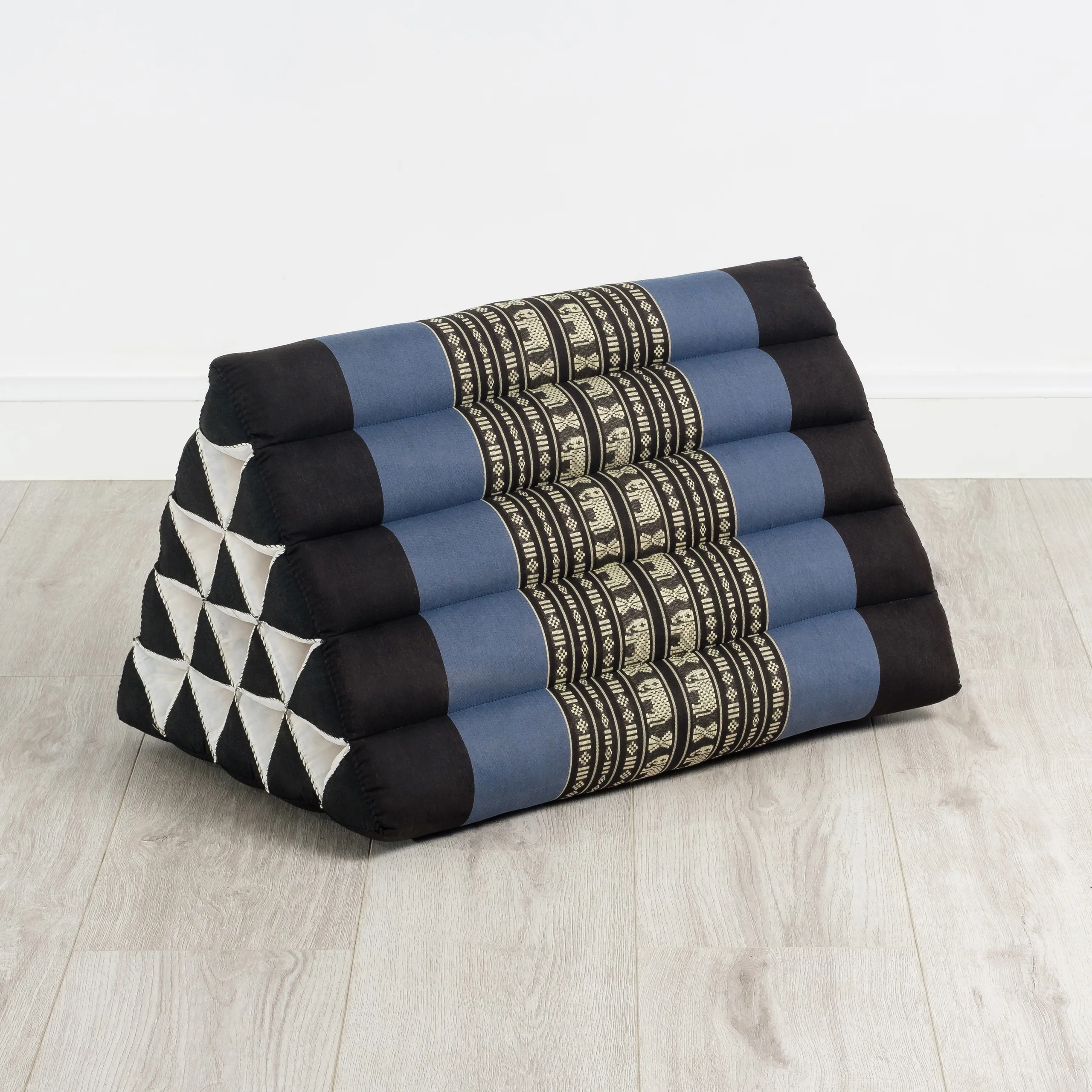 Cuscino triangolare alto in kapok, Classic