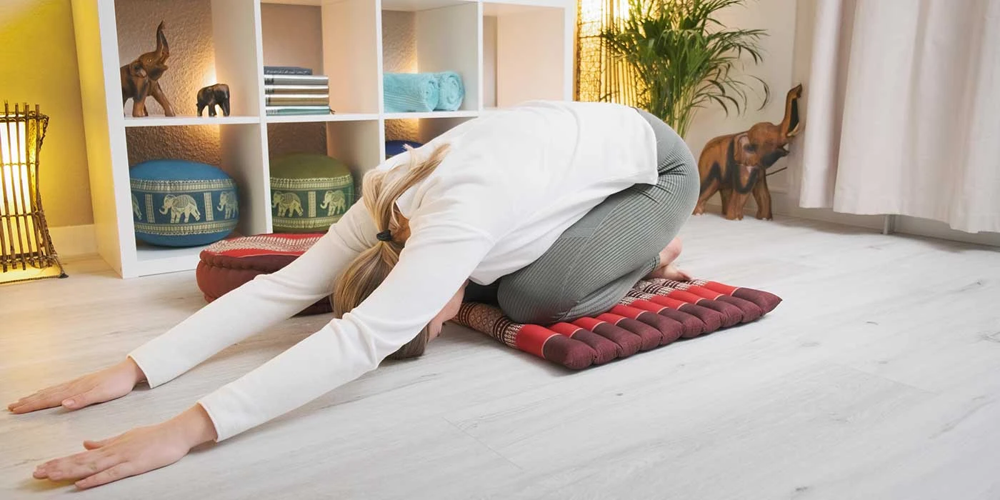 Yoga e meditazione durante i viaggi: Relax e consapevolezza in movimento