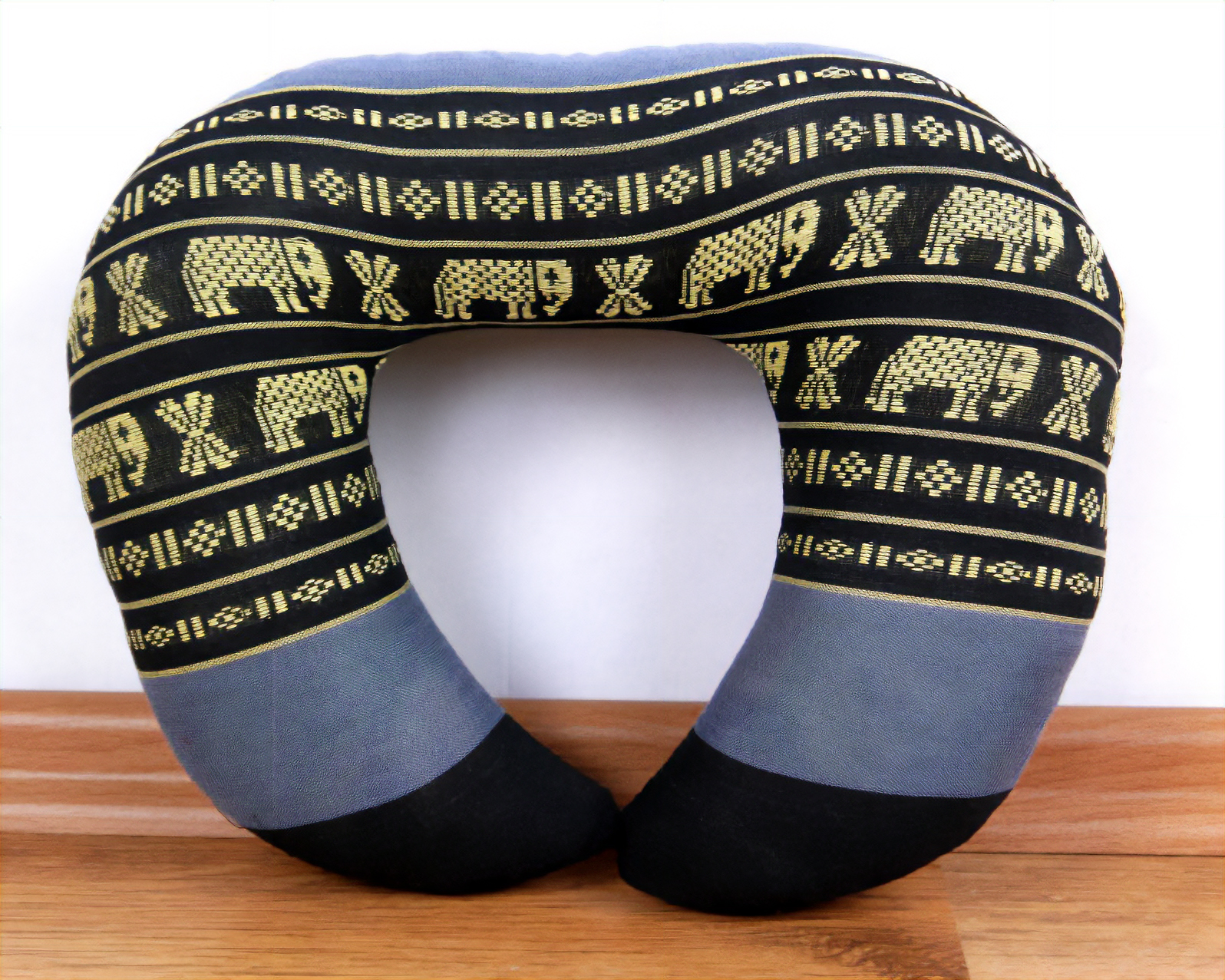 Cuscino a ferro di cavallo in kapok