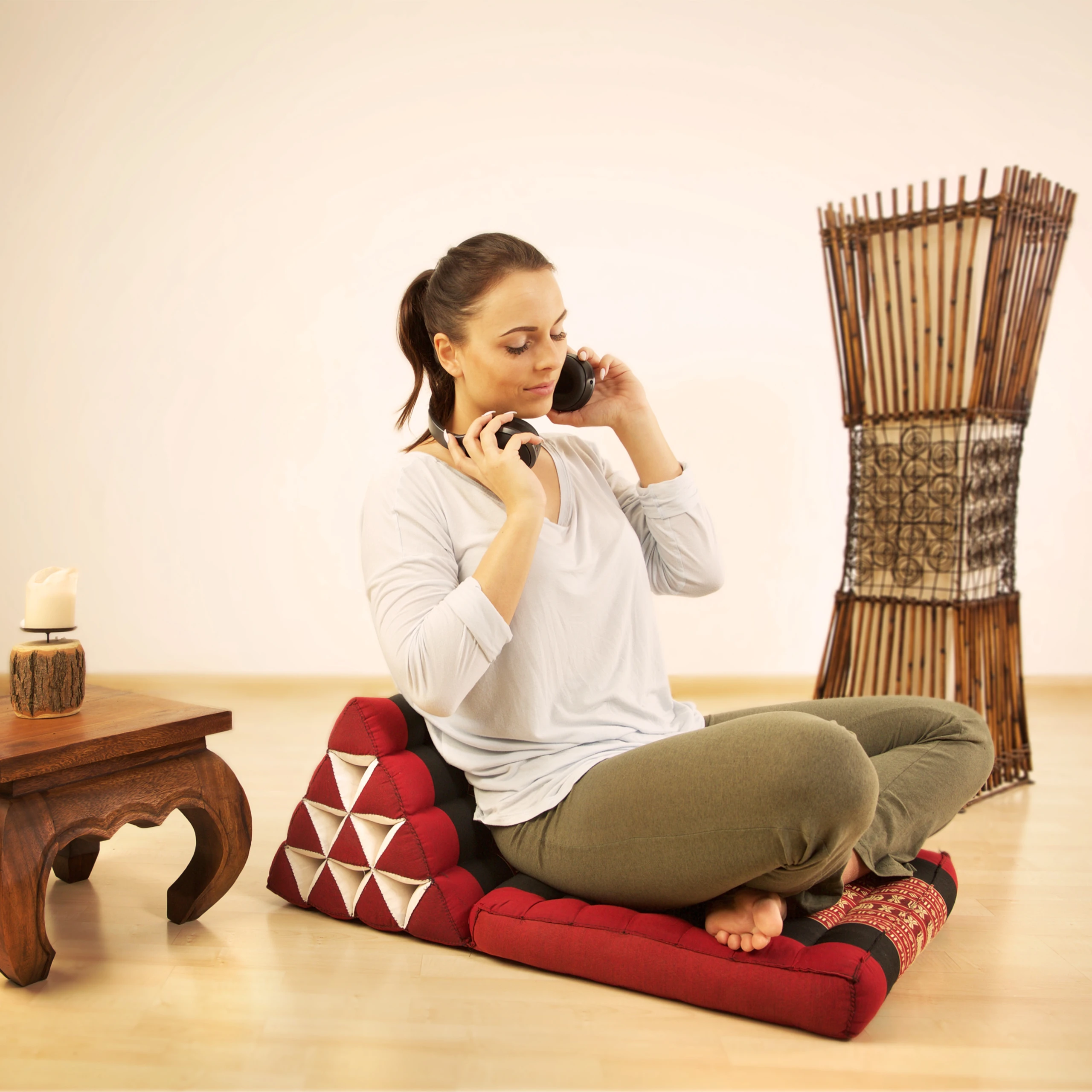 Cuscino thai in kapok con 1 elemento pieghevole