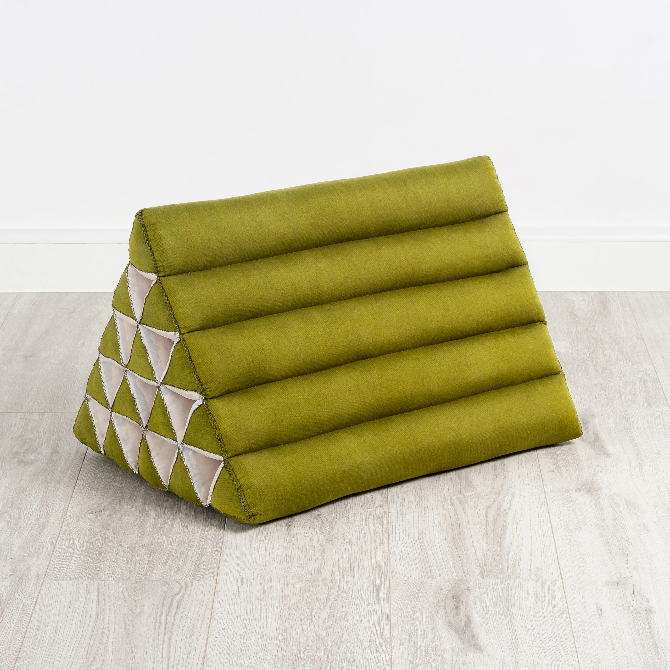 Cuscino triangolare alto in kapok, Basic